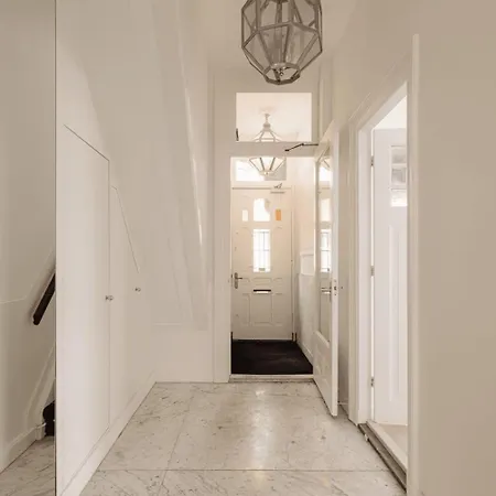 Modern Studio Apartment Next To Vondel Park - Check Profile *
