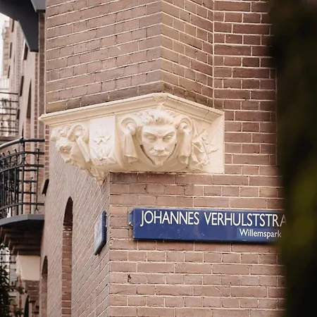 Modern Studio Apartment Next To Vondel Park - Check Profile أمستردام